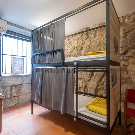 Santiago De * Caminha